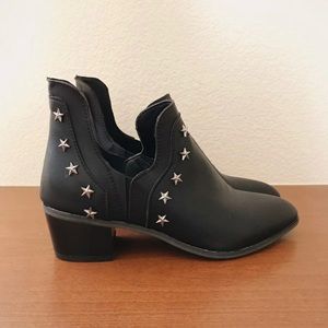🌟Star Studded Black Ankle Boots NEW